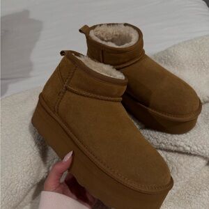 Chestnut Boots